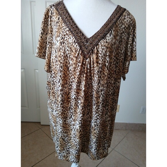 Jaclyn Smith Womens 3X Top Brown Beaded Animal Print Accent Flutter Short Sleeve - Picture 1 of 13